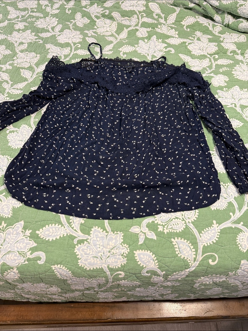 Daytrip Navy Off-Shoulder Floral Lace-Trim Blouse